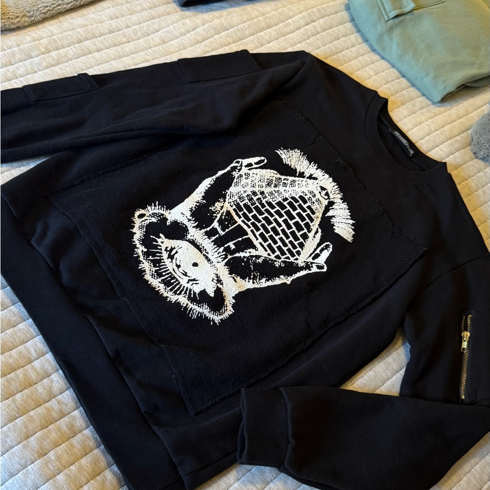 Black Graphic Men's Sweater